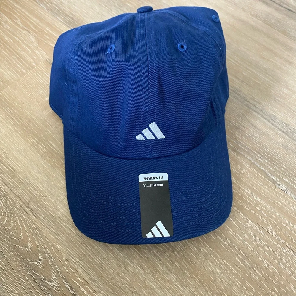 NWT adidas Women's Saturday 3 Hat, relaxed fit athletic adjustable cap navy blue - Picture 4 of 5